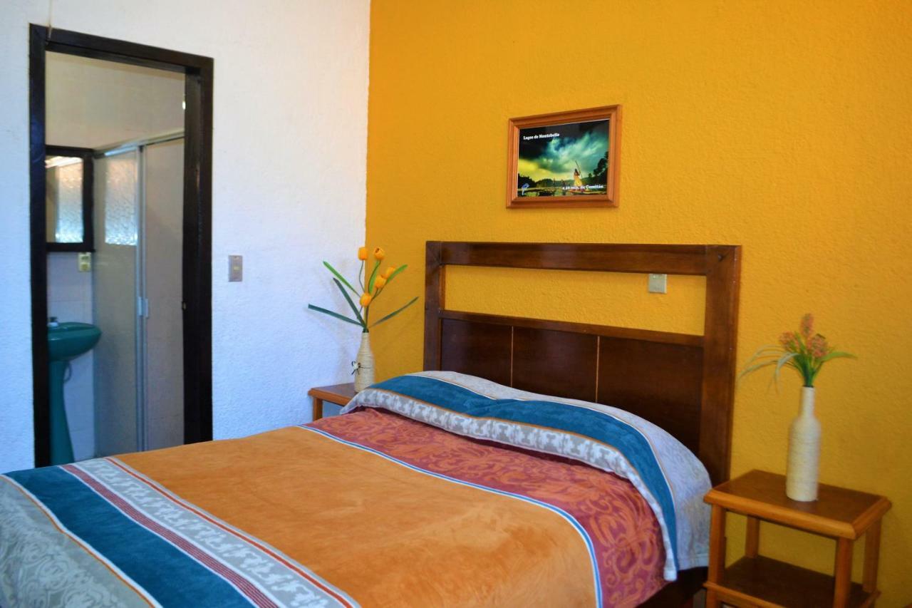 Hotel Delfin Comitan ภายนอก รูปภาพ