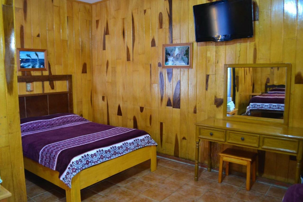 Hotel Delfin Comitan ภายนอก รูปภาพ