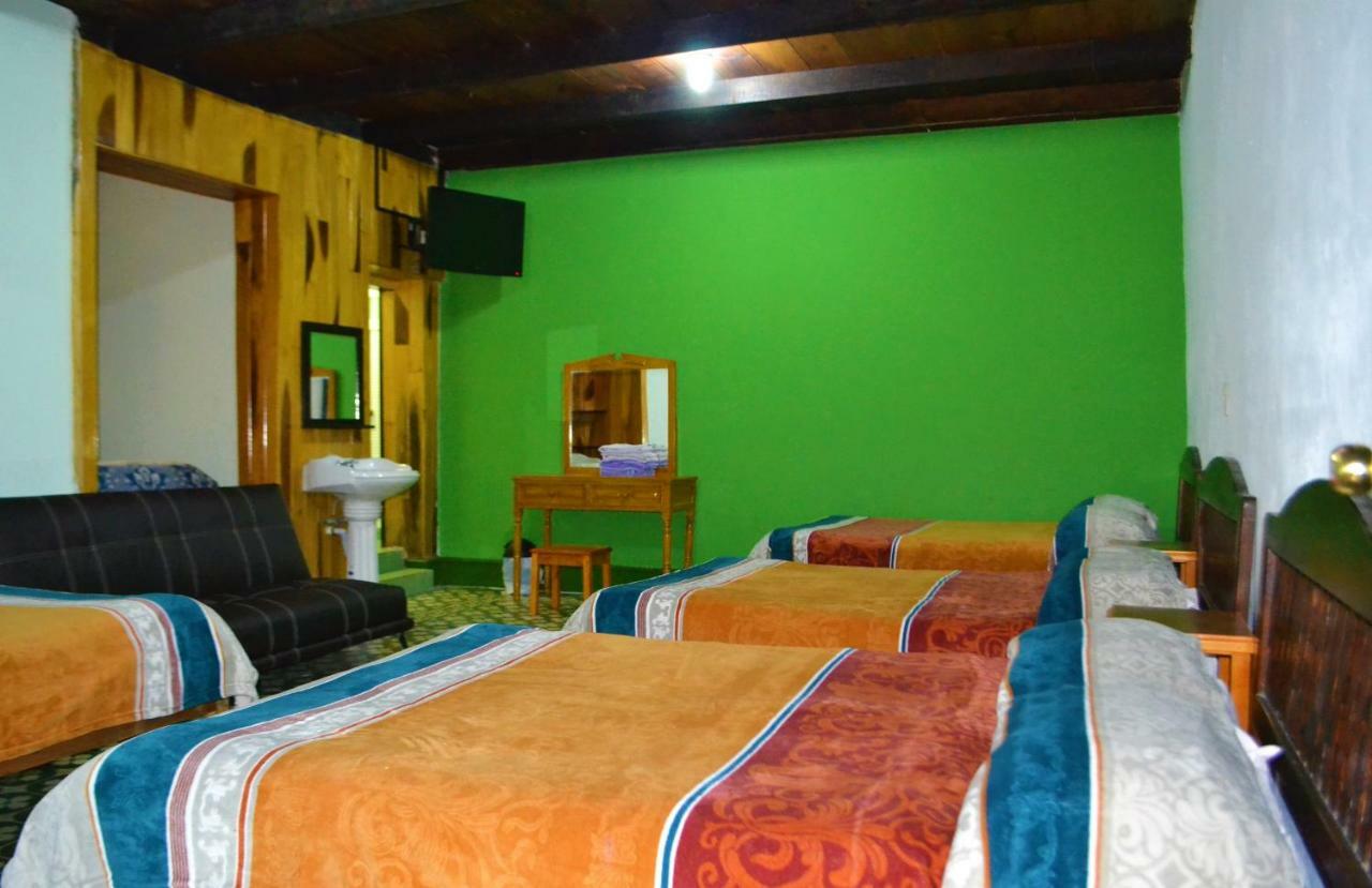 Hotel Delfin Comitan ภายนอก รูปภาพ